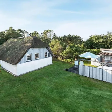 Semesterbostad Hobbit Huset Ringkøbing